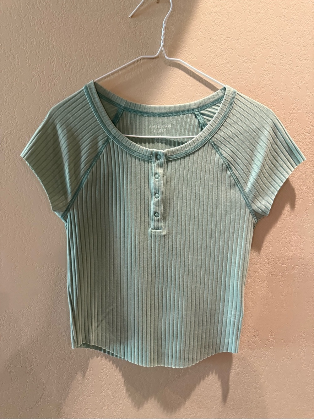 American Eagle Outfitters Mint Green Ribbed Crop Henley Top
